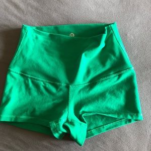 Lululemon wunder under shorts